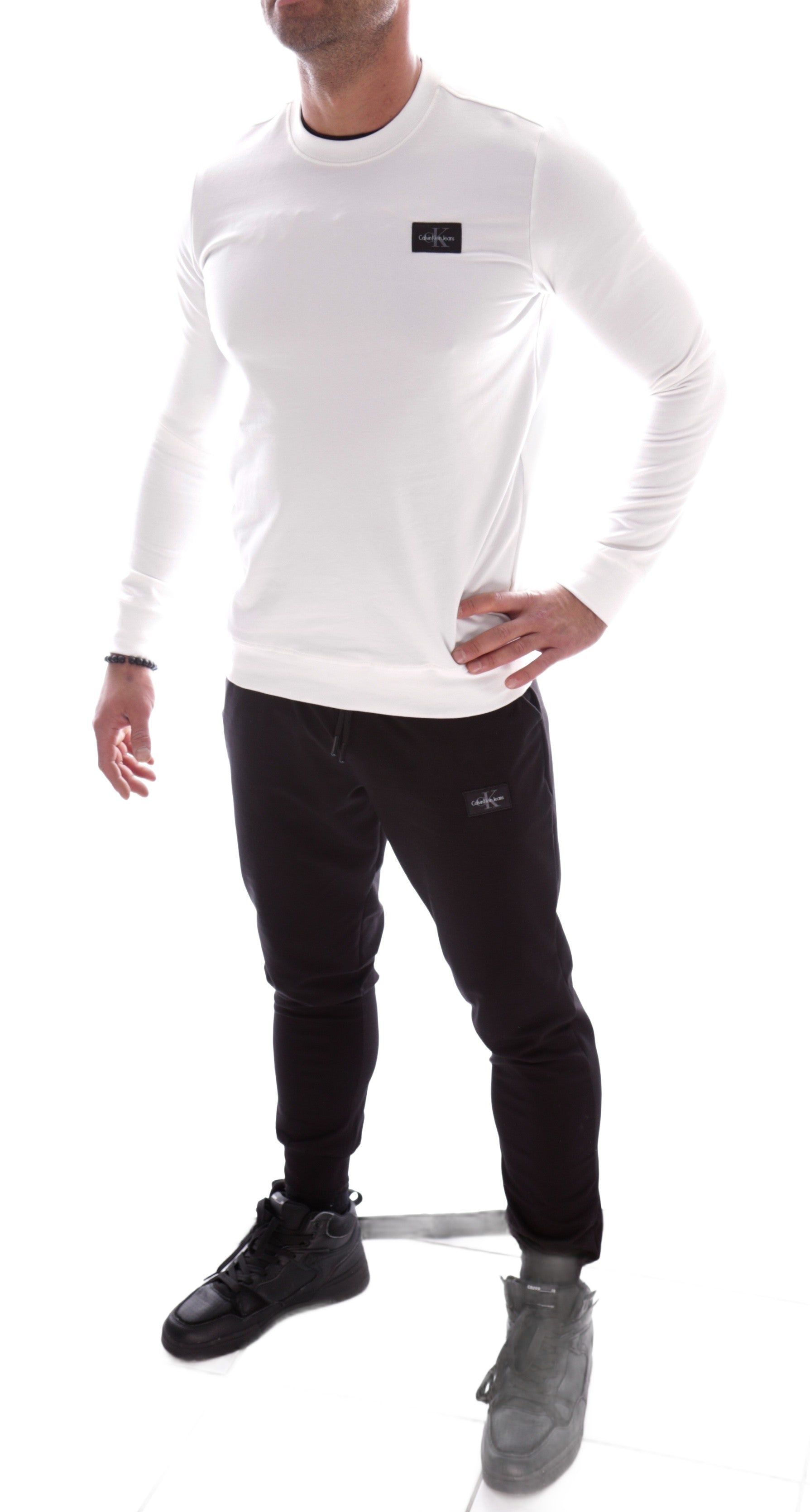 CALVIN KLEIN TRACKSUIT SET BLACK AND WHITE