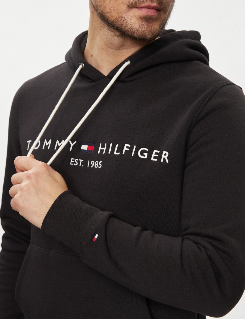 TOMMY HILFIGER JET BLACK ORIGINAL BLACK HOODIE SIZE M