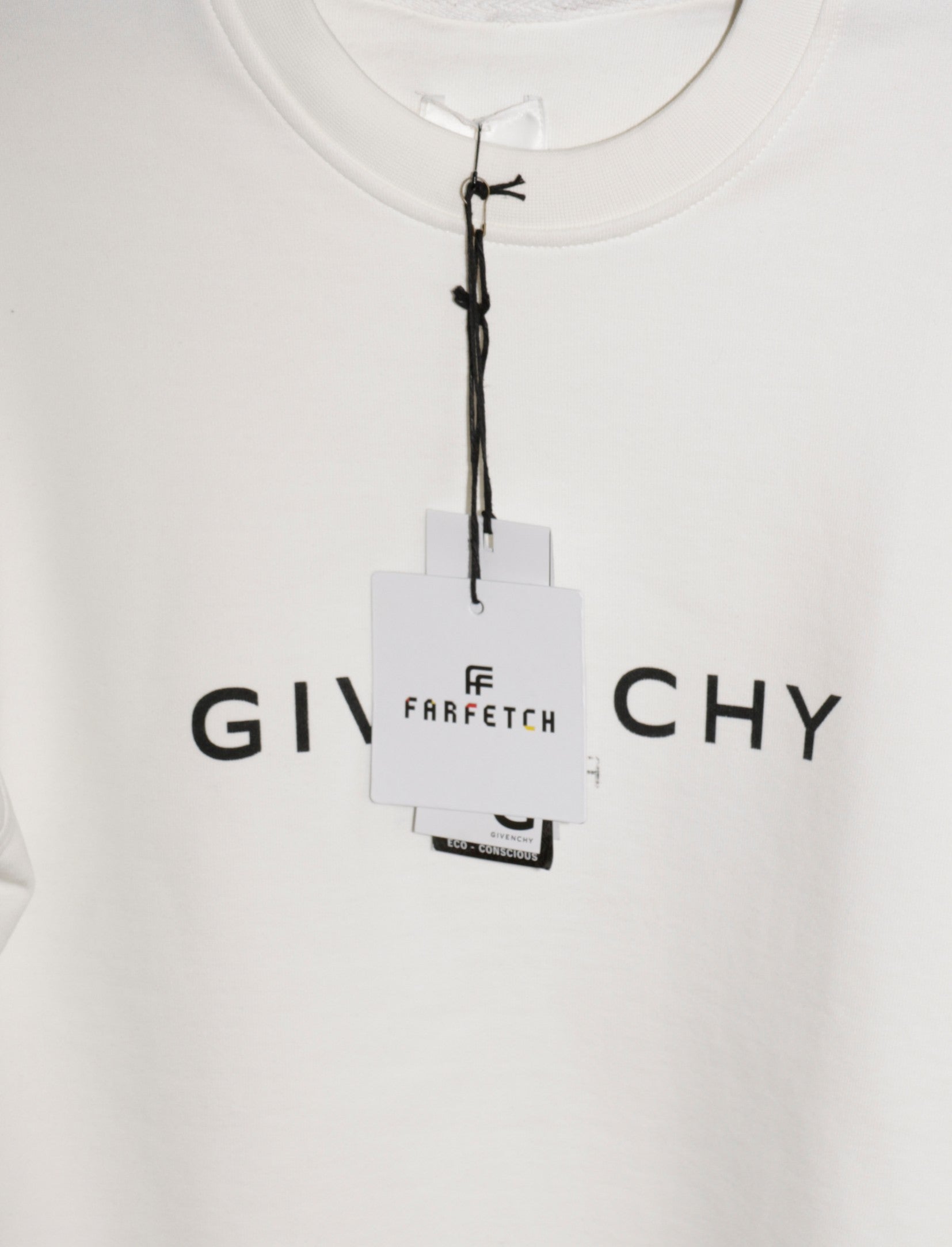 GIVENCHY PARIS REVERSE LOGO CREWNECK SWEATER WHITE